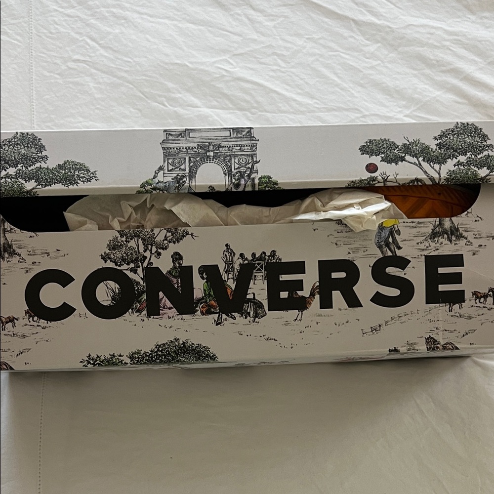 Converse x Sheila Bridges Harlem Toile high tops  - Cream - Picture 9 of 10